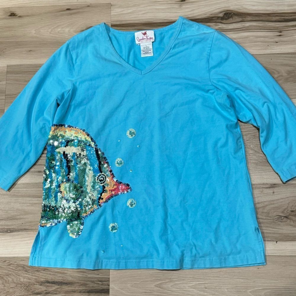 Quacker Factory Sequin Fish Blue Top Women’s Large